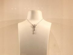 -CHANEL(恒隆广场店)