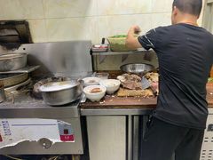 -刘信牛羊肉泡馍小炒(回民街店)