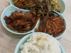 -晓宇盒饭(民安街店)