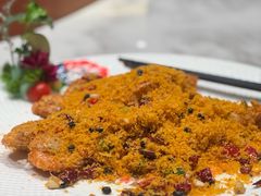 -东豪园林海鲜酒家(南港路辅路店)