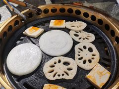 -三国惹火烤肉·中日韩烤肉集合店(百草路店)