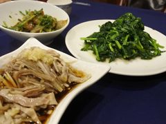 酒香豆苗-老吉士酒家(天平路店)