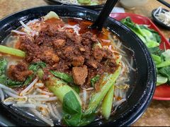 -丽虹云南过桥米线(兴工街店)