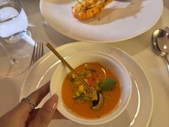 -MONICH牛排融合餐厅(和义大道购物中心店)