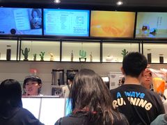-CoCo都可(东城国贸店)