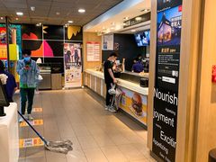 -麦当劳(杭州西湖银泰百货店)