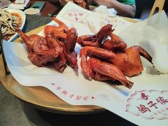 -鸽子侯·家宴·平价海鲜(绿地店)