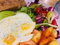 -Brut Eatery悦璞食堂(愚园路店)