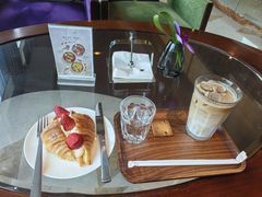 -The Lounge大堂酒廊·咖啡·沙拉·下午茶(金茂深圳JW万豪酒店)