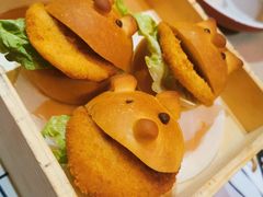 -海航大厦万豪酒店彩海轩中餐厅(霄云路店)