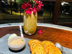 鹅肝酱葱油饼-杭州西子湖四季酒店·金沙厅