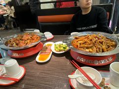 -胖哥俩肉蟹煲(湖滨银泰in77店)
