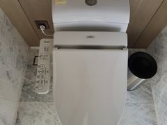 -深圳国际会展中心希尔顿酒店(前海华发冰雪世界店)