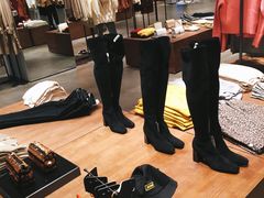 -URBAN REVIVO(西安Momopark店)