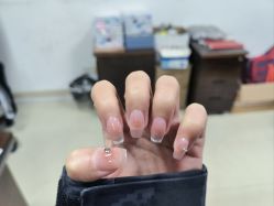 -爱纶美·美甲美睫半永久