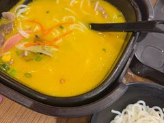 -阿香米线(大唐西市大润发店)