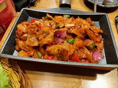 泡菜炒五花肉-恩你小木屋·烤肉韩式料理(嘉兴秀洲店)