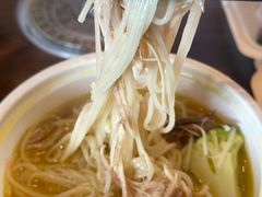 鸡丝汤面-小杨生煎(浦江欢乐颂店)
