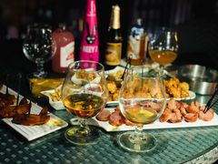 -顽啤熊·酒客酒馆(苏城夜景必选店)