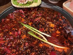 -旧街市鲜货老火锅(大光路店)