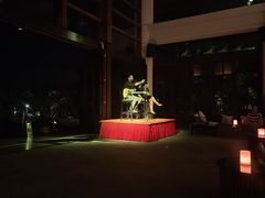 -亚龙湾喜来登·美景台大堂吧