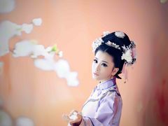 -九月鹰飞汉服摄影工作室