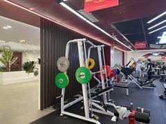 -英派斯健身旗舰店(海信国际中心馆)