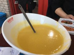 玉米粥-闻道食府烙饼卷带鱼(原车耳营店原大觉寺店)