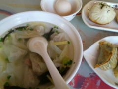 -麦谷轻餐(郑记粥铺金汇店)