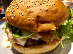 四重芝士牛肉汉堡-bluefrog蓝蛙(悠唐购物中心店)
