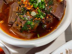 -渝是乎酸菜鱼(龙旗购物中心店)