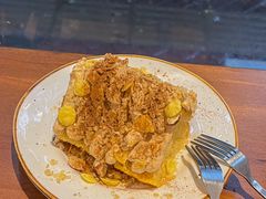 -C.Y Cafe