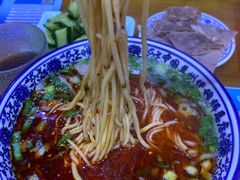 -伊穆祥牛肉面总店·清真