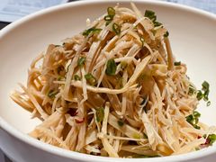 葱油笋衣-小大董·烤鸭(观景餐厅·南京西路店)