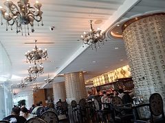 -圣丰索菲特·2 On 988 Café 自助餐厅