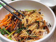 鸡丝凉米线-云海肴·云南小炒·汽锅鸡(曲江大悦城店)