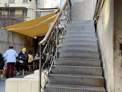 门面-沪西老弄堂面馆(定西路店)