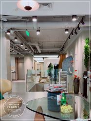 -变画·发型STUDIO