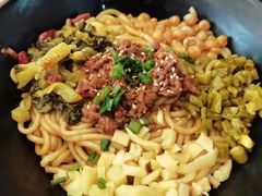 -三千粉牛肉米粉(来客茂店)