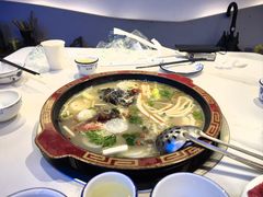 -牛得很·鲜牦牛肉烧烤·牛羊肉菌汤锅(康定店)