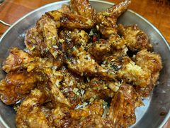 -BHC炸鸡(明洞总店)