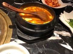 -山川小町·极番烧肉(新地假日广场店)