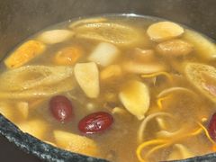 -芸山季·云南山珍菌火锅(人民广场来福士店)