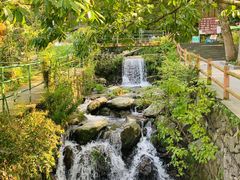 -藏龙百瀑风景区