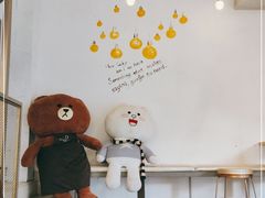 -顶东面包花园·生日蛋糕(世博店)
