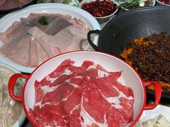 -沸炉重庆老火锅(军事博物馆店)