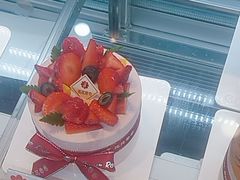 -花花卷卷·鲜食蛋糕(静安久光百货店)