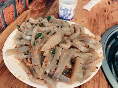 -阿婆情腊排骨火锅(金虹路店)