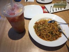 -必胜客(WOW中心城店)