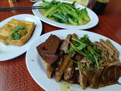 -乌文新澄海卤鹅店